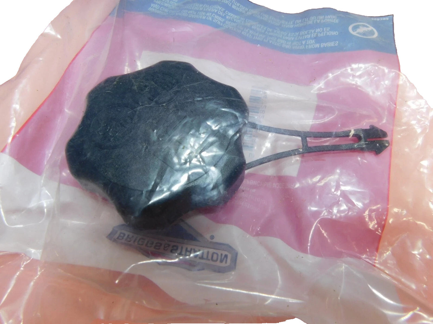 Briggs & Stratton 594061 Fuel Tank Cap With Tether