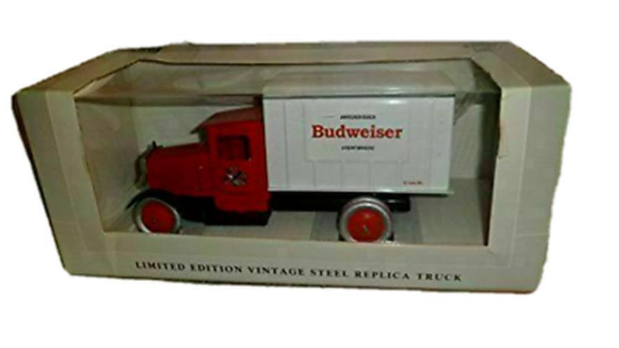 Spec Cast Vintage Steel Replica Budweiser Truck