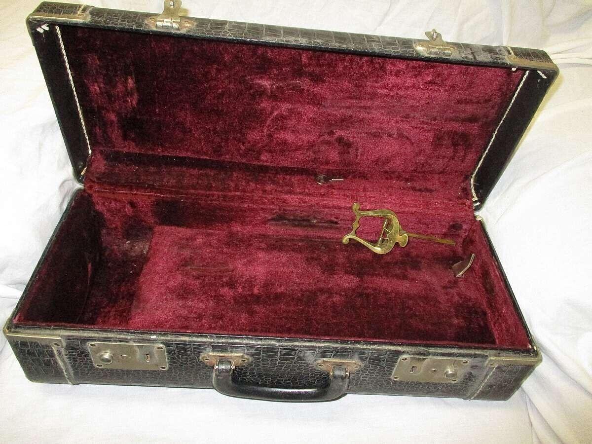 1950's Frank Holton Elkhorn Wis Trumpet/Cornet With Original Carrying Case