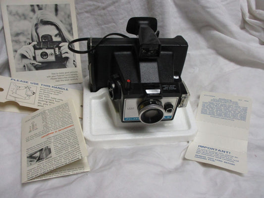 Vintage 1970 Polaroid Colorpack 3 Land Camera