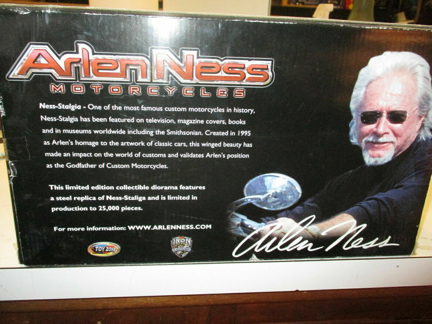Arlen Ness Limited Edition Motorcycle Scale in Display Case 30cms Scale Large