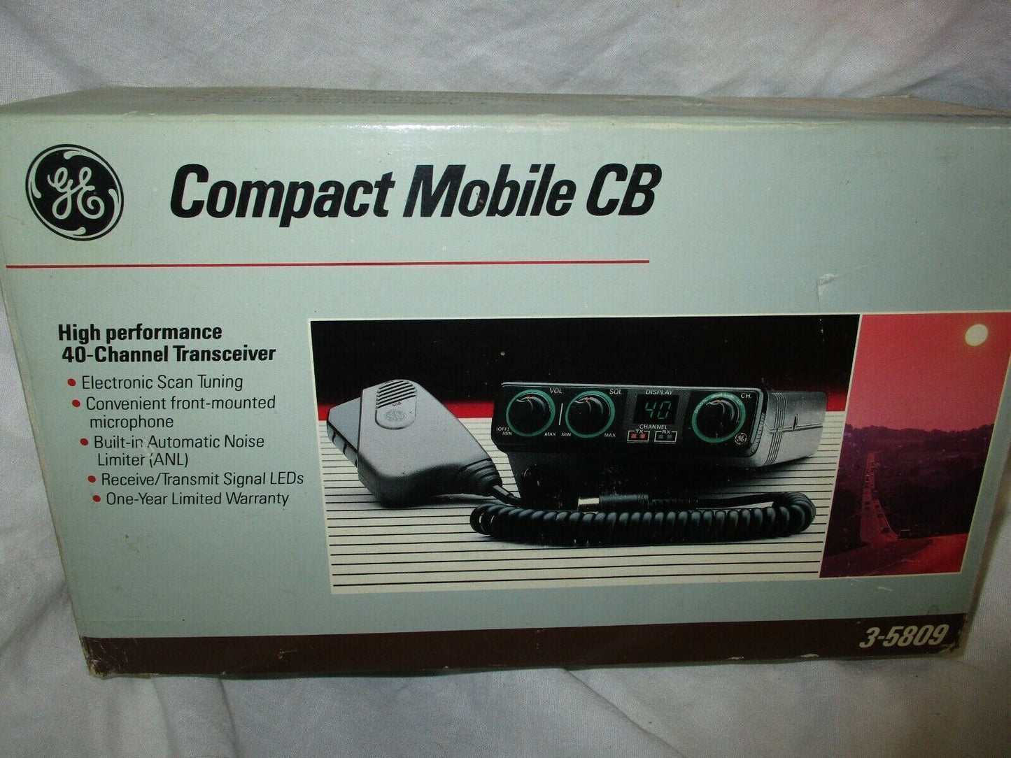 General Electric GE Compact Mobile CB Transceiver