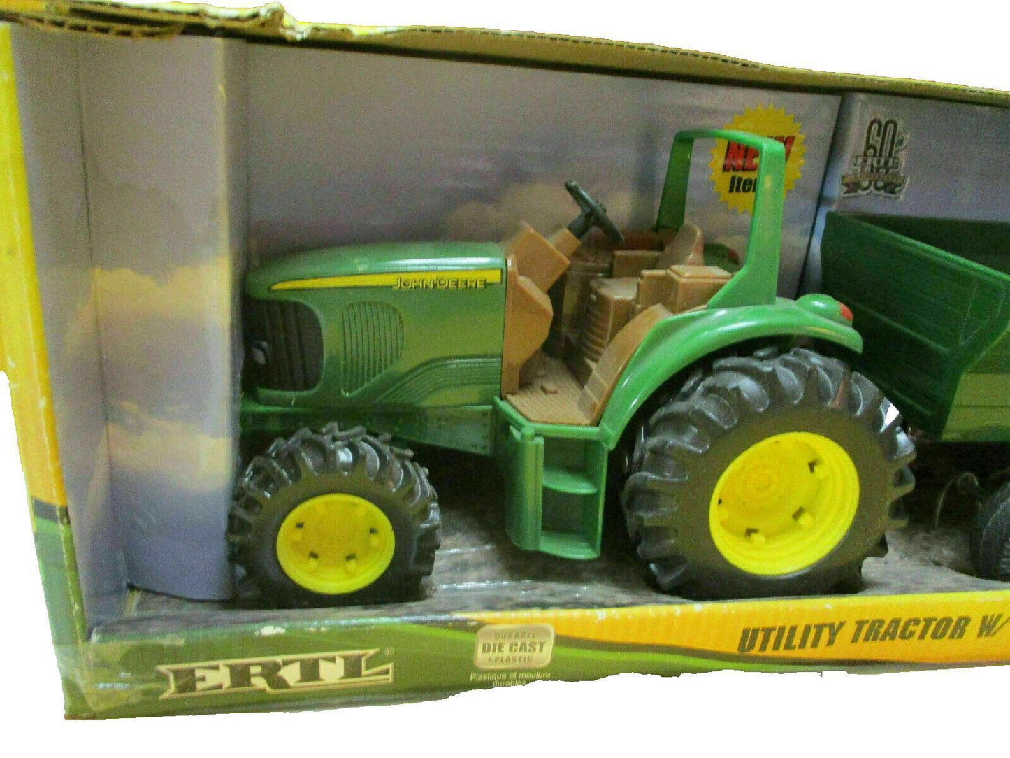 John Deere Ertl Tractor w/ Wagon Play Set 37163