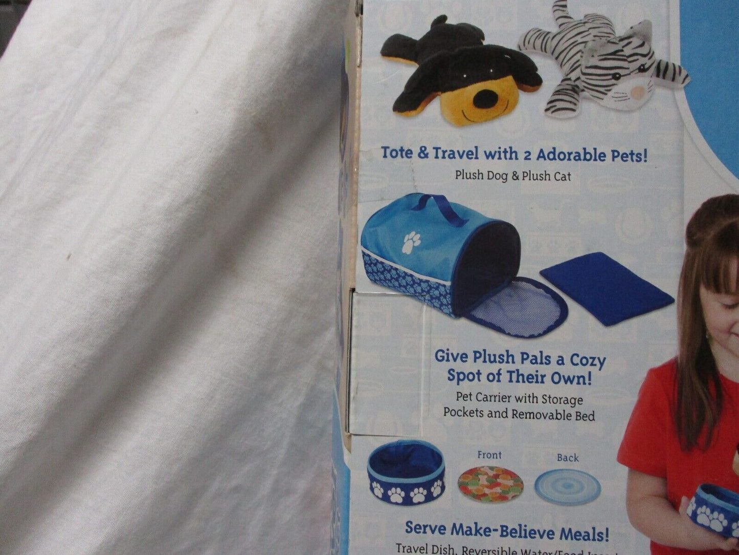 Melissa & Doug Tote & Tour Pet Travel Play Set with 2 Plush Stuffed Animals (15