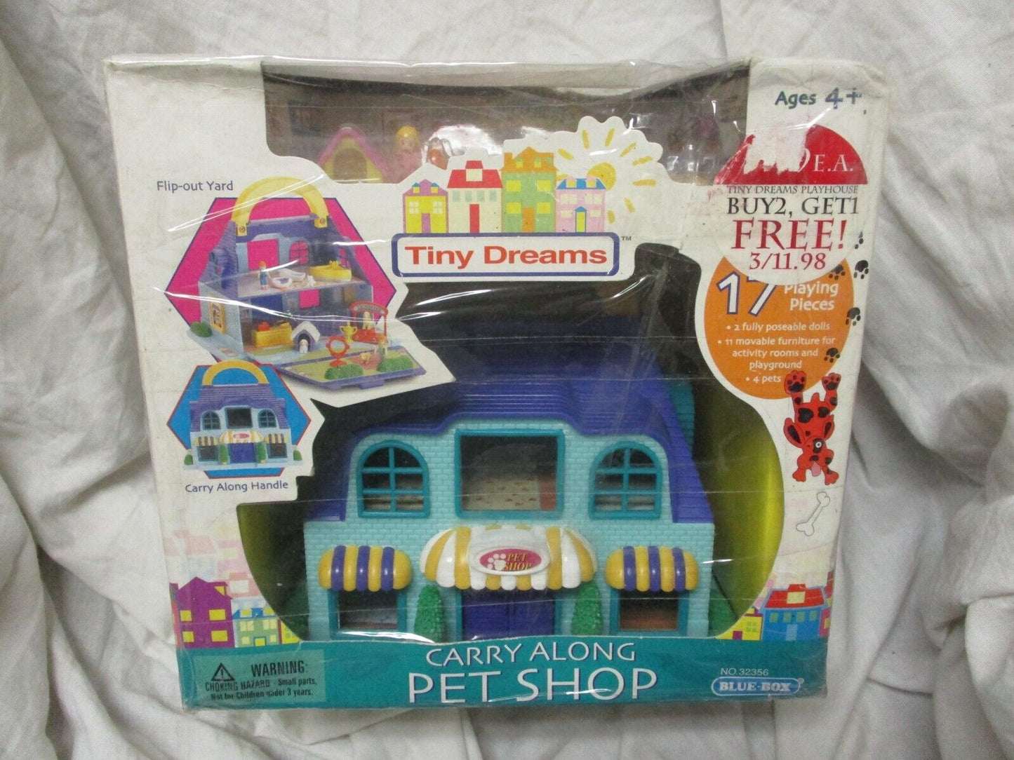 Vintage Blue Box Tiny Dreams Carry Along Pet Shop