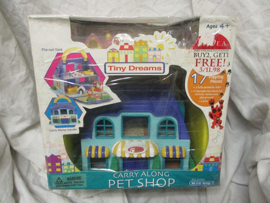 Vintage Blue Box Tiny Dreams Carry Along Pet Shop