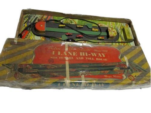 Vintage 1949 Magic Moto-run -Motion Tin Toy Vibrating Lou Marx & Co. Model 1000