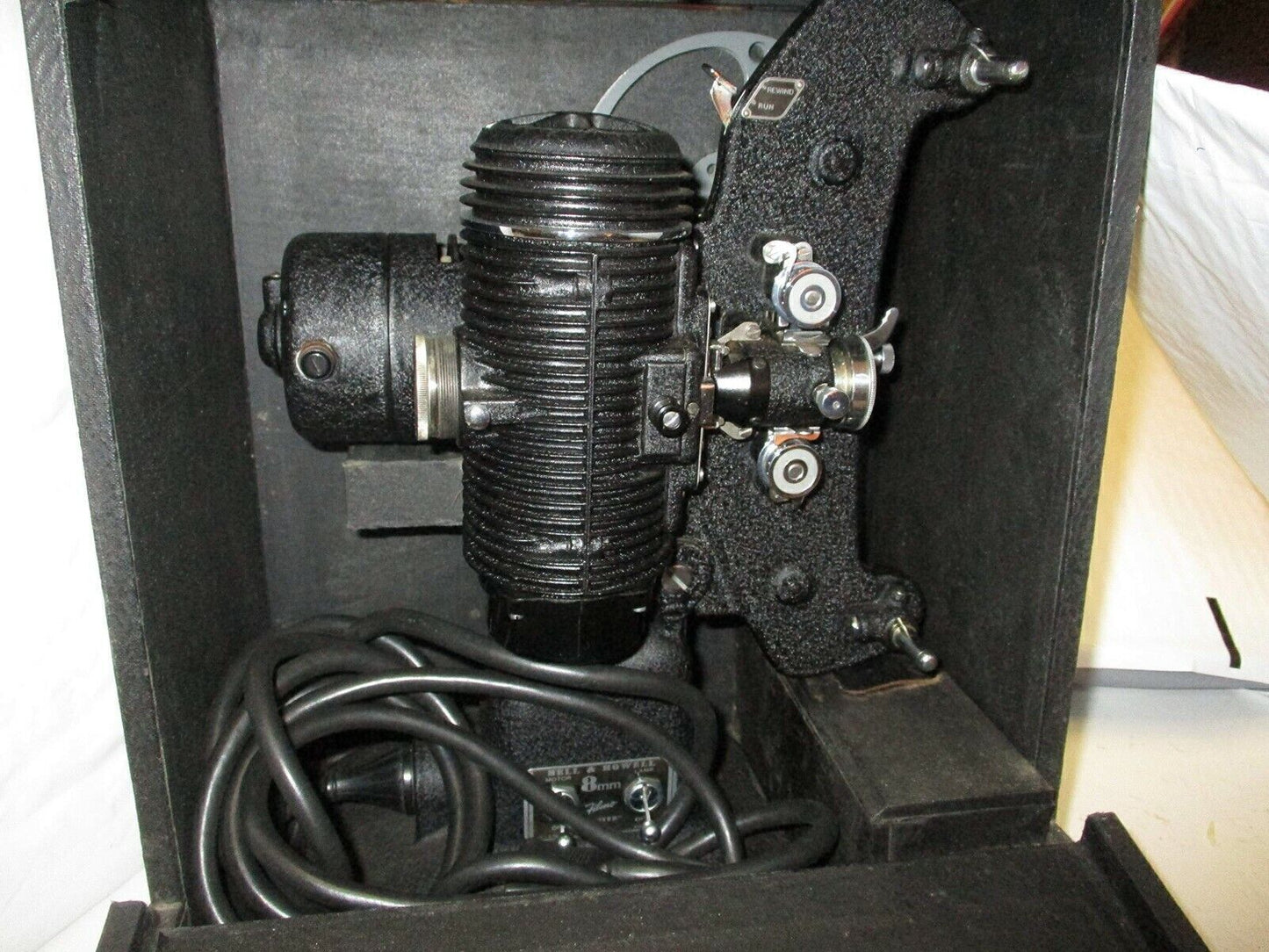 Vintage 1930's Bell and Howell 8MM Filmo Master 400 Design 122 Model G Projector
