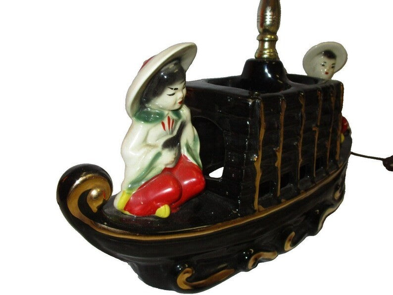 Vintage 1954 Chinese Oriental Porcelain Asian Boat TV Desk Lamp by Premco