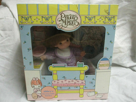 Precious Moments Abbey's Precious Little Kitchen New Old Stock