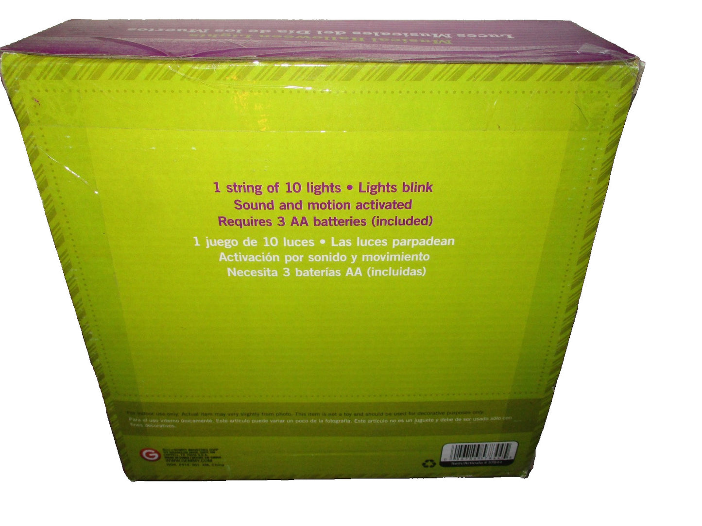 Gemmy Skull Musical Blinking with 10 String Lights Plays Halloween Theme Song