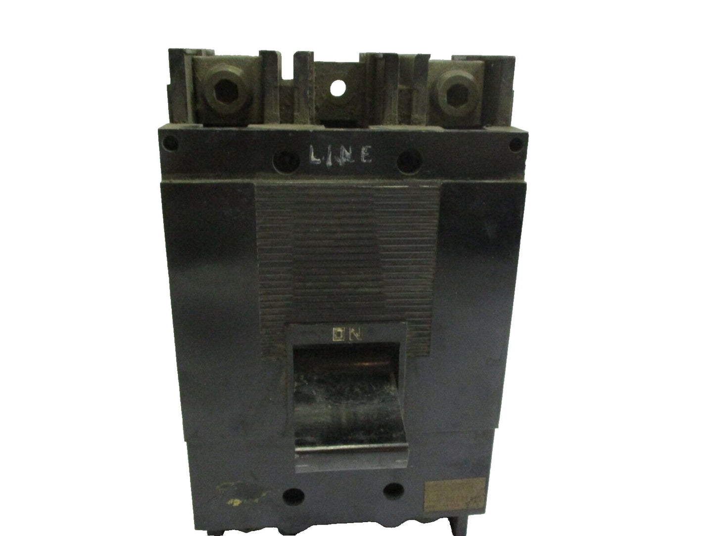 Main Circuit Breaker 600 volt A.C. Line ML3 Break