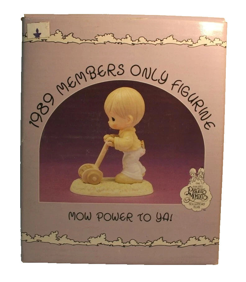 Precious Moments PM892 Mow Power To Ya! 1989 Figurine